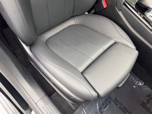 Used 2023 Mercedes-Benz CLA 250 4MATIC w/ Premium Package image 45