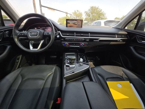 Used 2019 Audi Q7 3.0T Premium Plus w/ Premium Plus Package AWD/4WD image 21