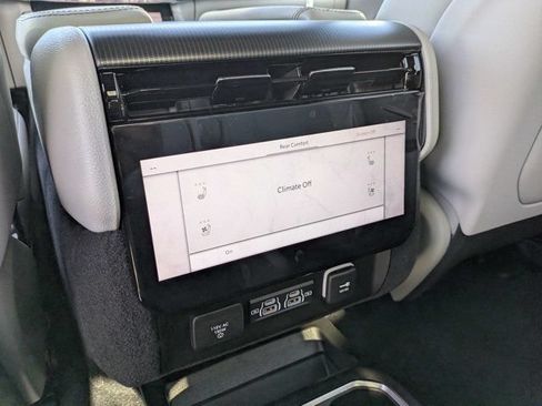 New 2026 Jeep Grand Wagoneer Summit w/ Premium Group III AWD/4WD image 16