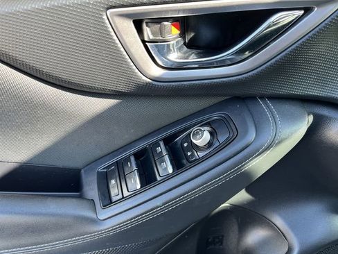 Used 2019 Subaru Forester Premium image 17