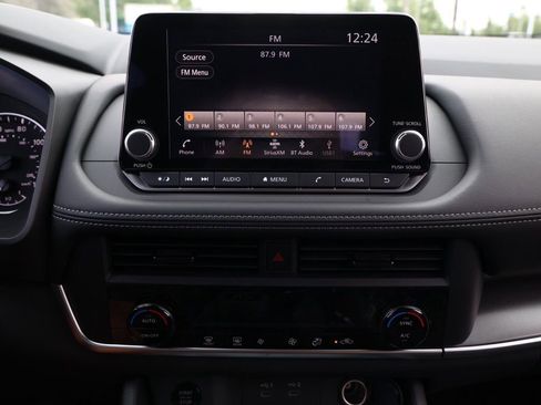 New 2026 Nissan Rogue SV FWD image 29