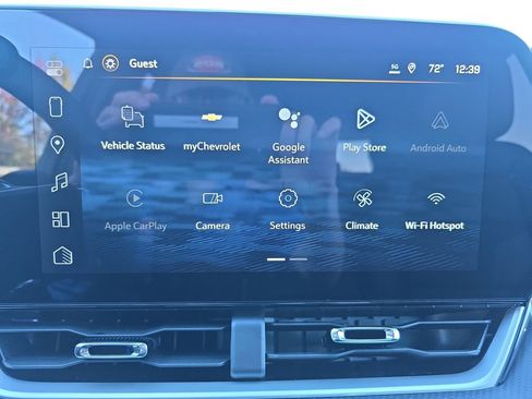 New 2026 Chevrolet Equinox LT w/ Convenience Package II image 24