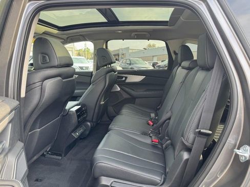 Certified 2026 Acura MDX SH-AWD w/ Technology Package image 12