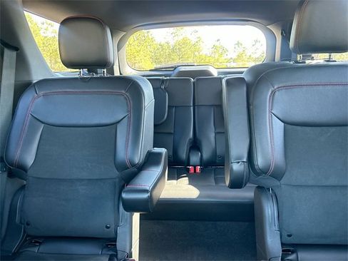 Used 2022 Ford Explorer ST-Line w/ Class IV Trailer Tow Package image 27