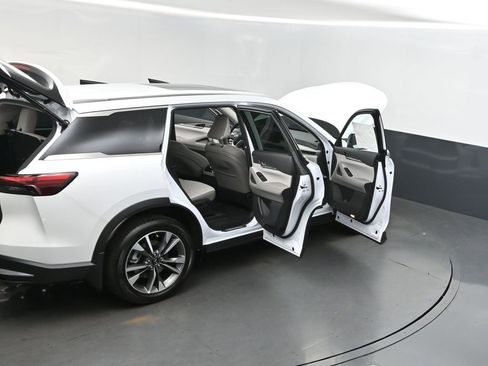 Used 2026 INFINITI QX60 Pure w/ Cargo Package image 53