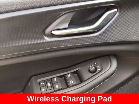 New 2025 Jeep Grand Cherokee L Laredo w/ Luxury Tech Group I RWD image 13