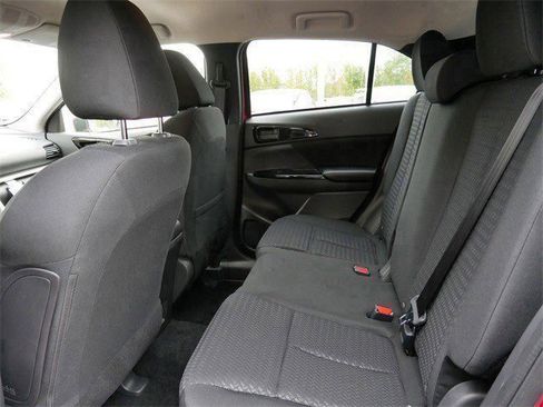 New 2026 Mitsubishi Eclipse Cross LE image 5