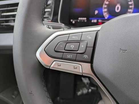 New 2026 Volkswagen Jetta SE FWD image 22