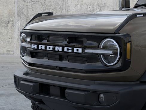 New 2025 Ford Bronco Outer Banks image 19