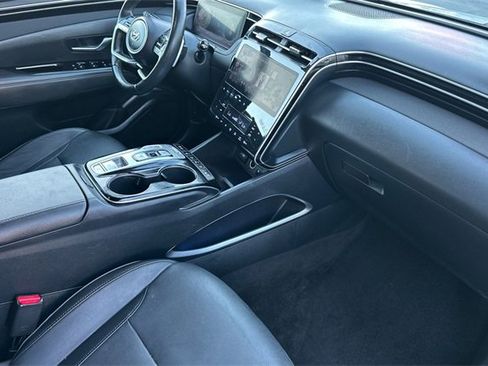 Used 2024 Hyundai Tucson Limited image 18