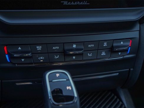 Certified 2024 Maserati Ghibli Modena Q4 image 20