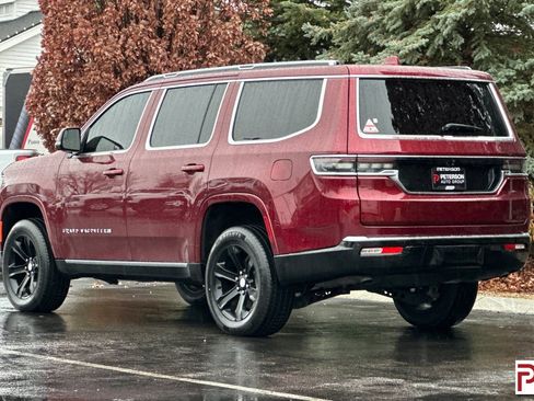 Used 2022 Jeep Grand Wagoneer Series I image 6