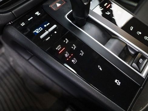 New 2026 Porsche Macan S AWD/4WD image 25