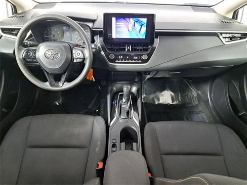 Used 2023 Toyota Corolla LE image 16