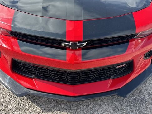 Used 2016 Chevrolet Camaro SS image 4