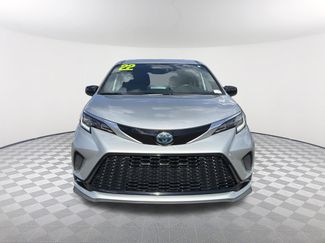 Used 2022 Toyota Sienna XSE FWD video 2