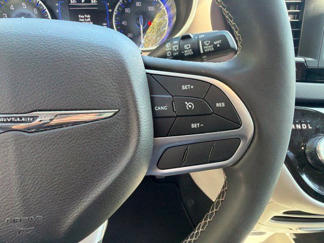 Used 2024 Chrysler Voyager LX FWD image 23