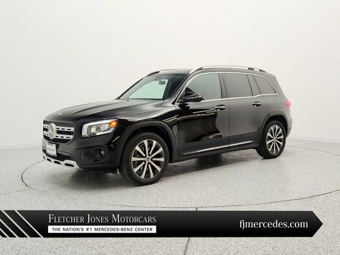 Certified 2022 Mercedes-Benz GLB 250 image 1
