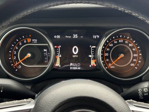 Used 2018 Jeep Wrangler Unlimited Sahara AWD/4WD image 48