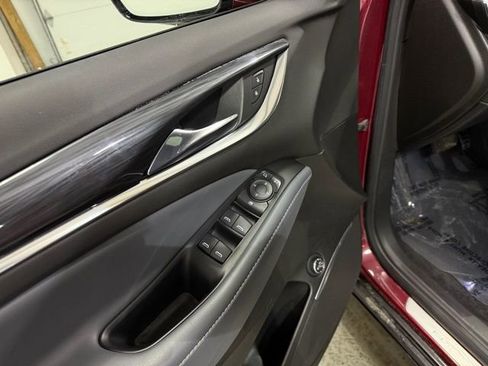 Certified 2021 Buick Enclave Essence w/ Trailering Package, 5000 lbs. image 11