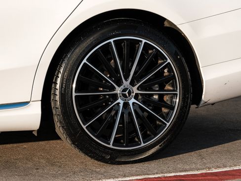 Used 2021 Mercedes-Benz C 300 Sedan image 62