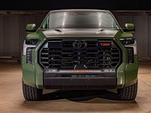 Used 2022 Toyota Tundra SR5 w/ TRD Sport Package image 2