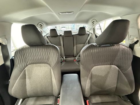 Used 2025 Toyota Camry LE FWD image 31