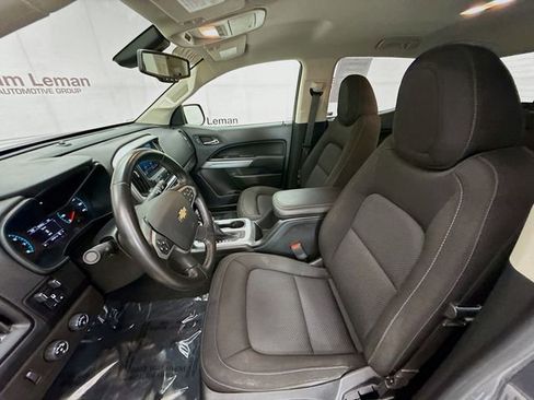 Used 2022 Chevrolet Colorado LT w/ LT Convenience Package image 19