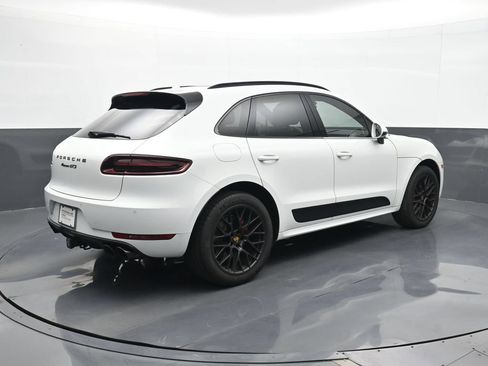 Certified 2018 Porsche Macan GTS AWD/4WD image 22