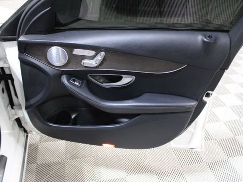 Used 2019 Mercedes-Benz C 300 4MATIC Sedan image 22