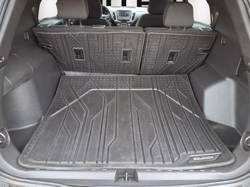 Used 2021 Chevrolet Equinox LT FWD image 31