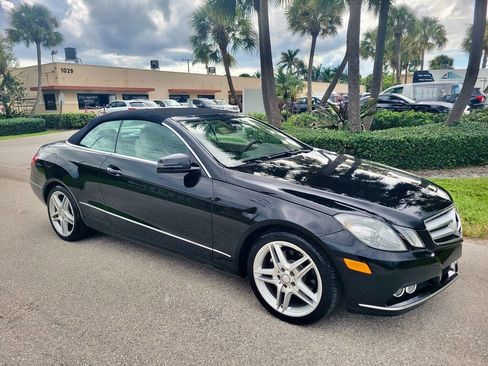 Used 2011 Mercedes-Benz E 350 Cabriolet w/ Premium 1 Pkg image 4