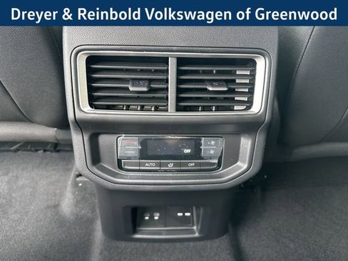 New 2026 Volkswagen Atlas SE image 16