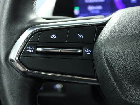 Used 2024 Chevrolet Equinox EV LT AWD/4WD image 20