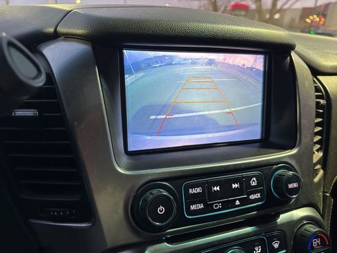 Used 2017 Chevrolet Tahoe LT image 15