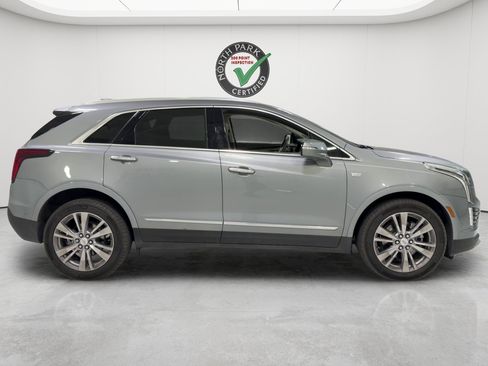 Used 2024 Cadillac XT5 Premium Luxury w/ Technology Package FWD image 6