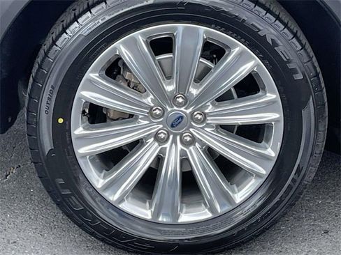 Certified 2020 Ford Explorer Limited image 38