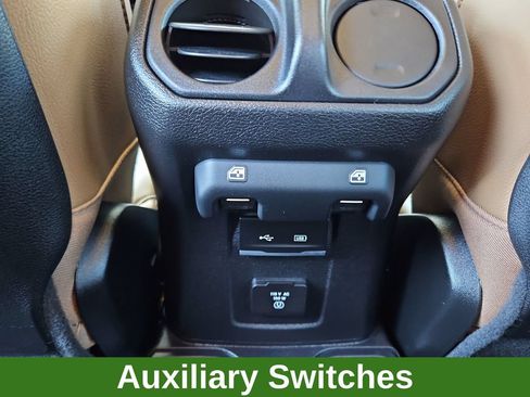 Used 2020 Jeep Wrangler Unlimited Rubicon AWD/4WD image 29