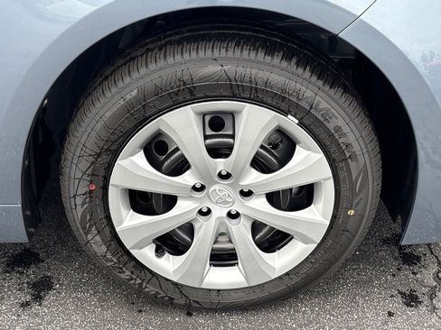 New 2026 Toyota Corolla LE image 32