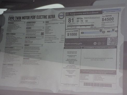 New 2025 Volvo EX90 Ultra image 17