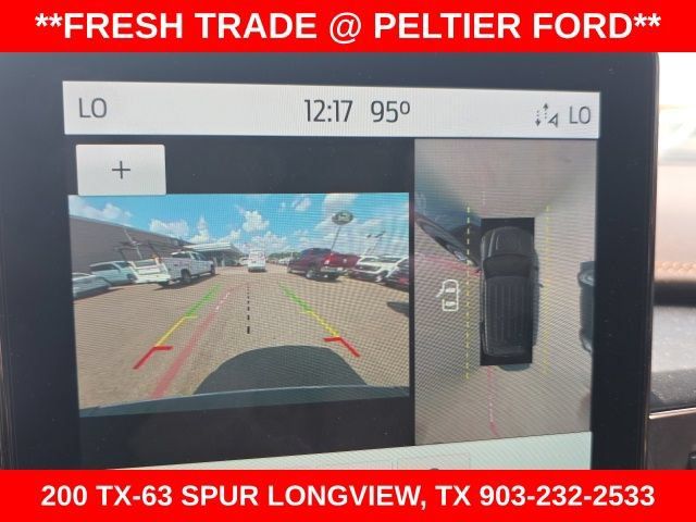 Used 2022 Ford Explorer King Ranch w/ Premium Technology Package AWD/4WD image 16