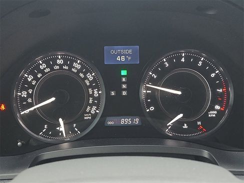 Used 2010 Lexus IS 250C image 24