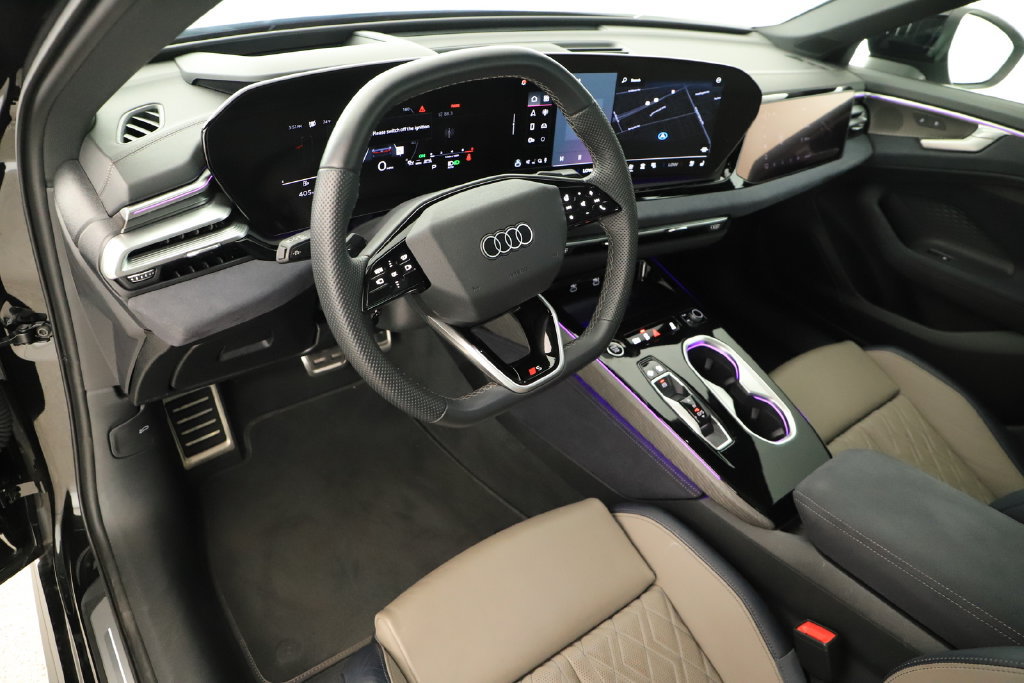 Certified 2026 Audi A6 Prestige w/ Audi Exclusive Design Package AWD/4WD image 15