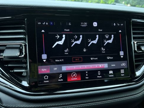Used 2021 Dodge Durango GT AWD/4WD image 32