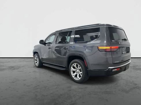 Used 2022 Jeep Wagoneer Series II image 9