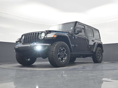 Used 2022 Jeep Wrangler Unlimited Rubicon 4xe w/ Safety Group AWD/4WD image 20