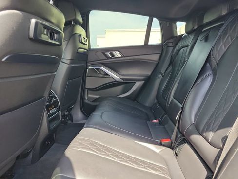 Used 2020 BMW X6 M50i w/ Premium Package AWD/4WD image 17