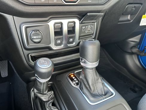 New 2026 Jeep Wrangler Sport image 36