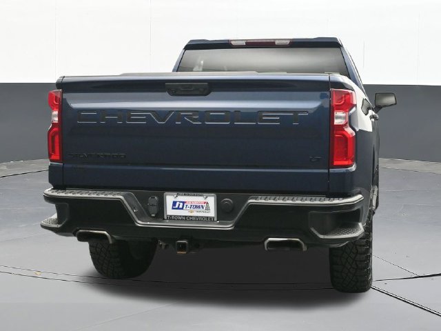 Used 2023 Chevrolet Silverado 1500 LT Trail Boss w/ Protection Package AWD/4WD image 13
