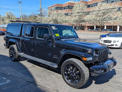 Used 2021 Jeep Gladiator Overland AWD/4WD image 5